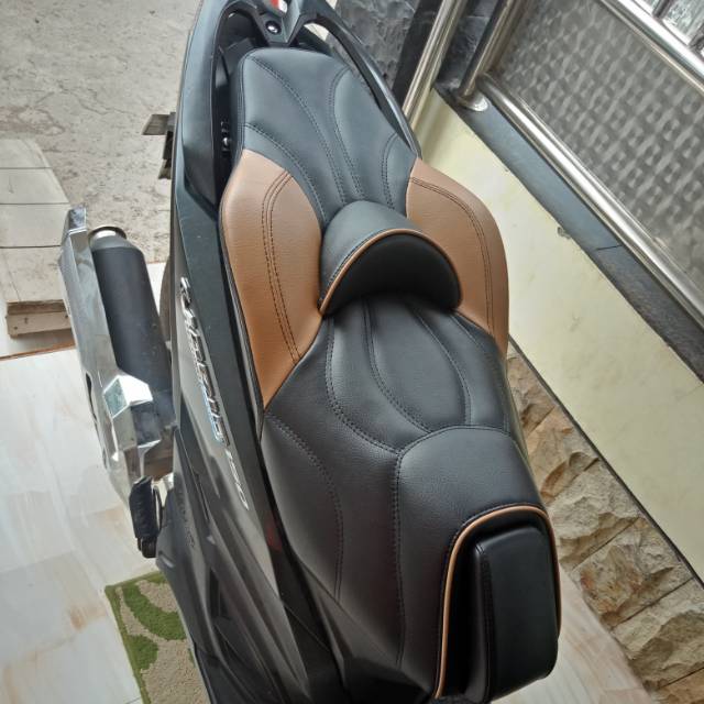 Jok vario 125/150 new custom model jahit dan sandaran