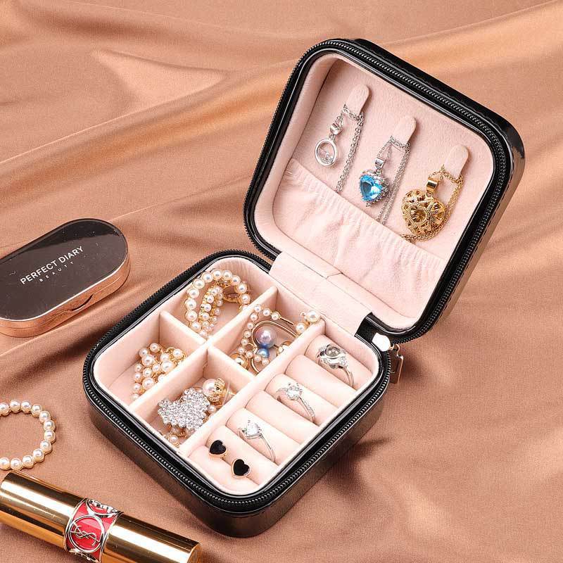 Kotak Perhiasan MINI 011 Portabel Tempat Penyimpanan Kalung Cincin Aksesoris Travel Jewelry Organizer  Box Korea Fashion