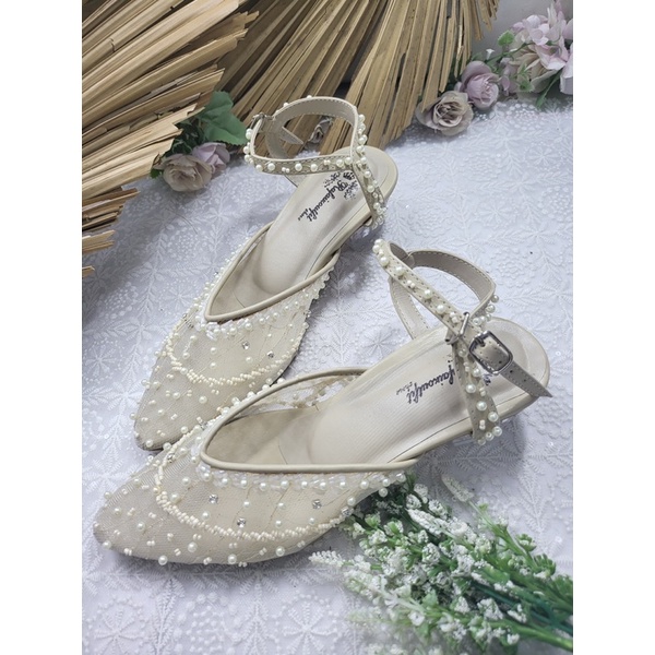RaFaiZoutfit-reyna  sepatu wedding wanita sepatu cantik hells cream tali tinggi 3cm kaca