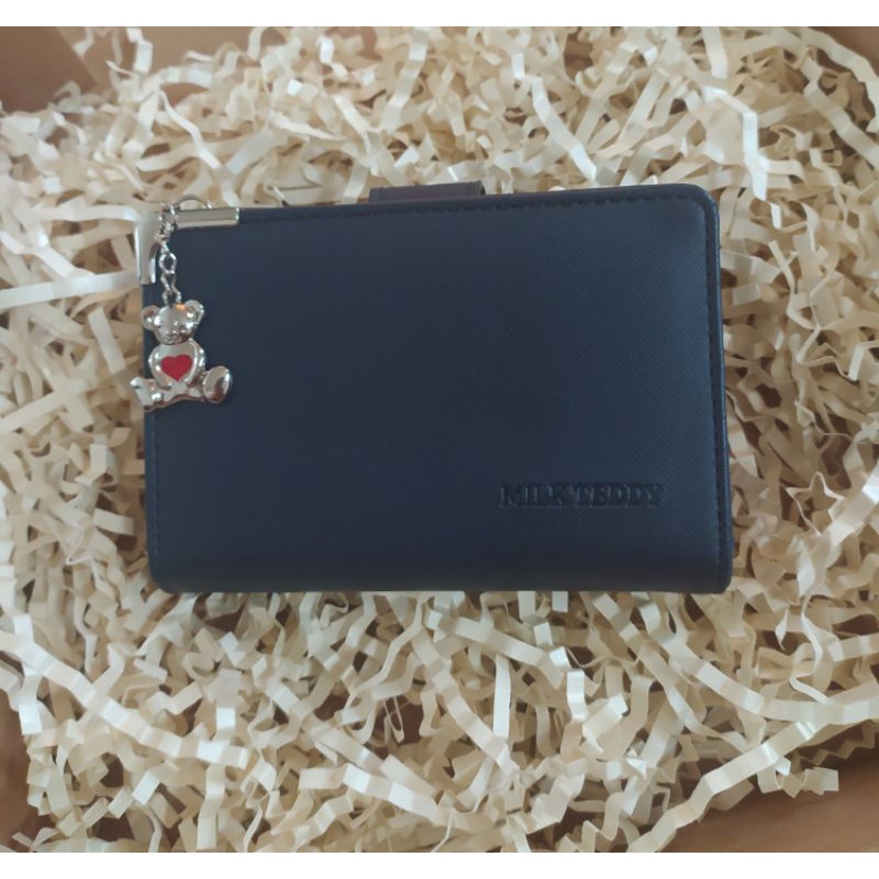 Dompet Milk Teddy. PRELOVED.