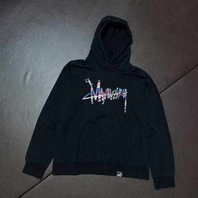 Jaket Hoodie Majah Flavah size fit M preloved