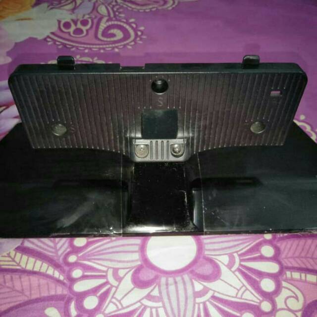 KAKI TV SAMSUNG UA32H4000AR DUDUKAN TV SAMSUNG UA 32H4000 STAND TV 32