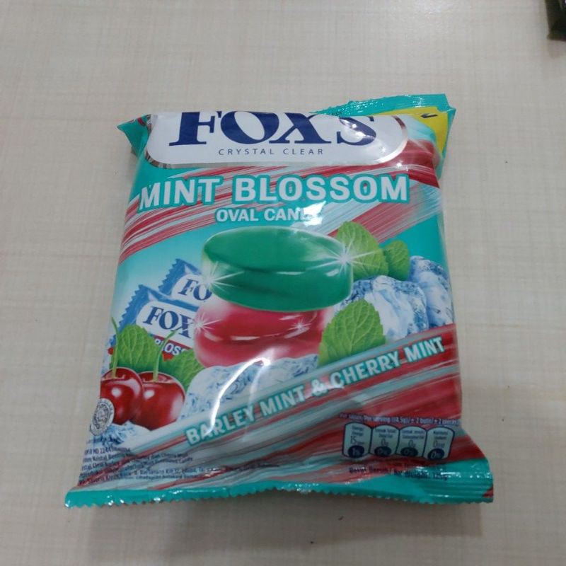 

Fox's Permen Mint Blossom Oval Candy 125 gram