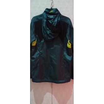 Jaket second Mountain Equipment