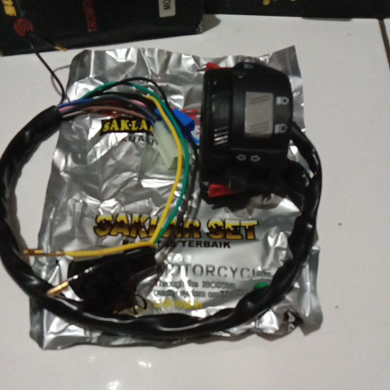 SAKLAR KIRI VIXION OLD ON OFF LAMPU BUAT SEMUA MOTOR MODIFIKASI