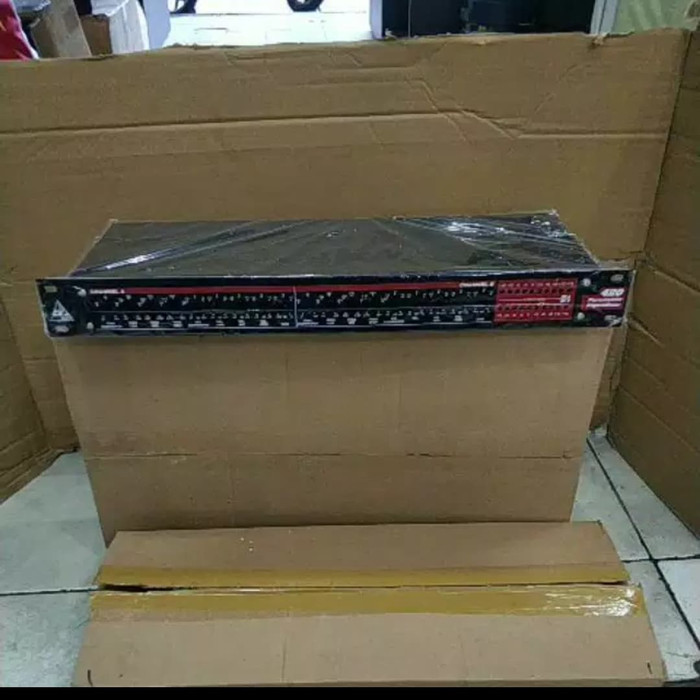 Box kit parametric equalizer CKJ 420 dan 2 lampu vu