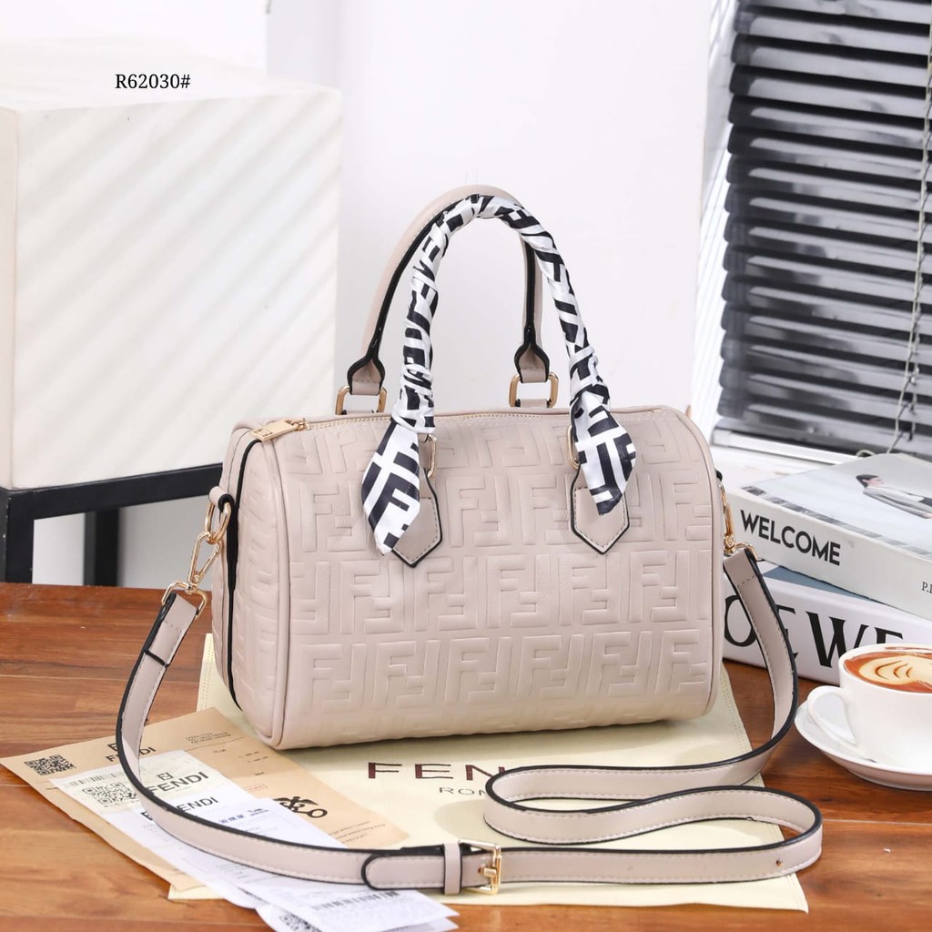 FD Speedy Leather Bag R62030