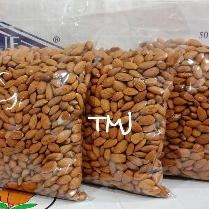 

Kacang Almond Panggang 1 Kg SPECIAL Kode 1191