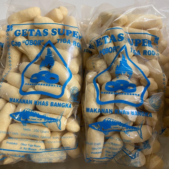 

Getas Bangka Panjang Cap Obor Tiga Roda Biru - Getes Ikan Tenggiri - Snack Bangka - Makanan Bangka