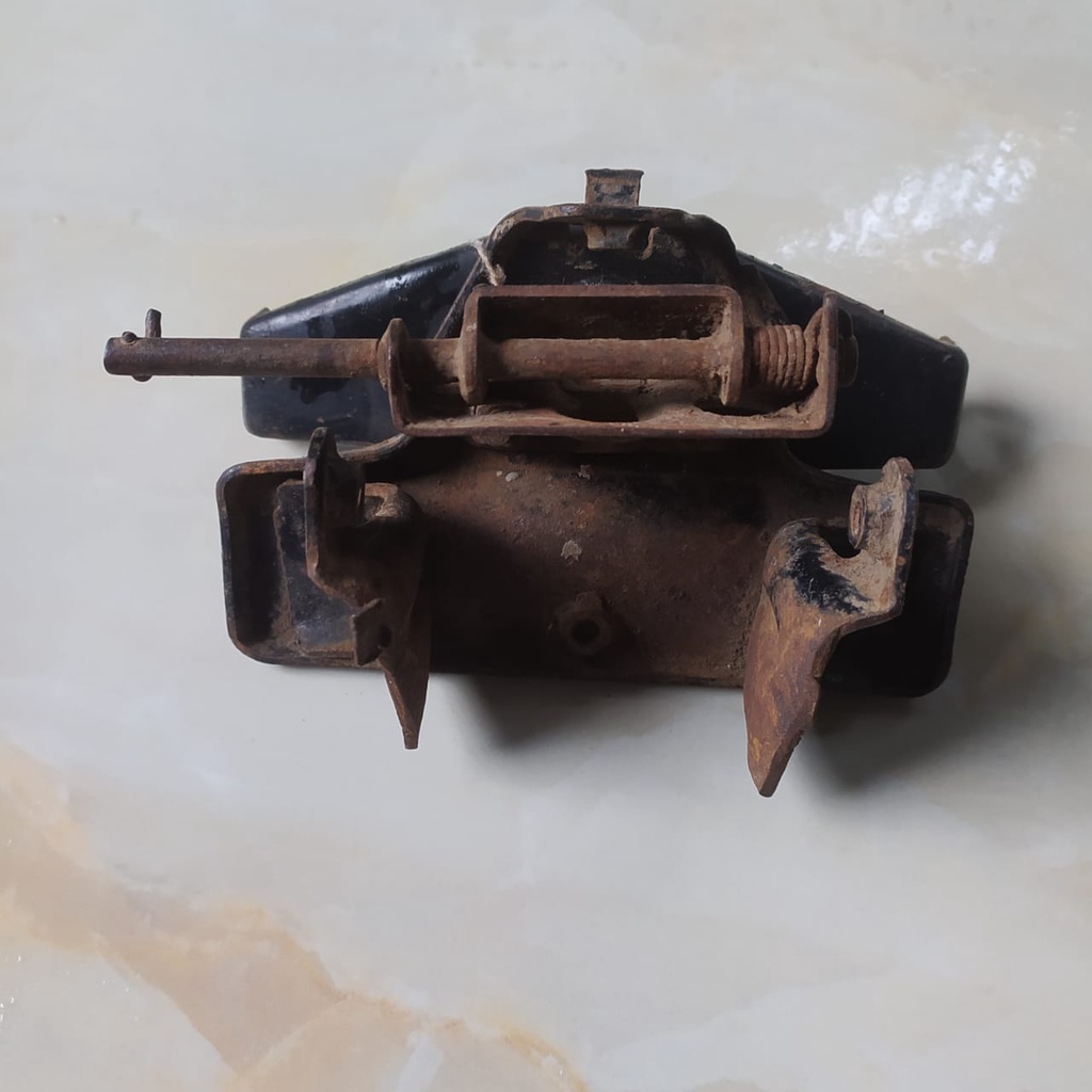 breket dudukan spakbor slebor astrea prima ples dudukan kancingan jog murah copotan original