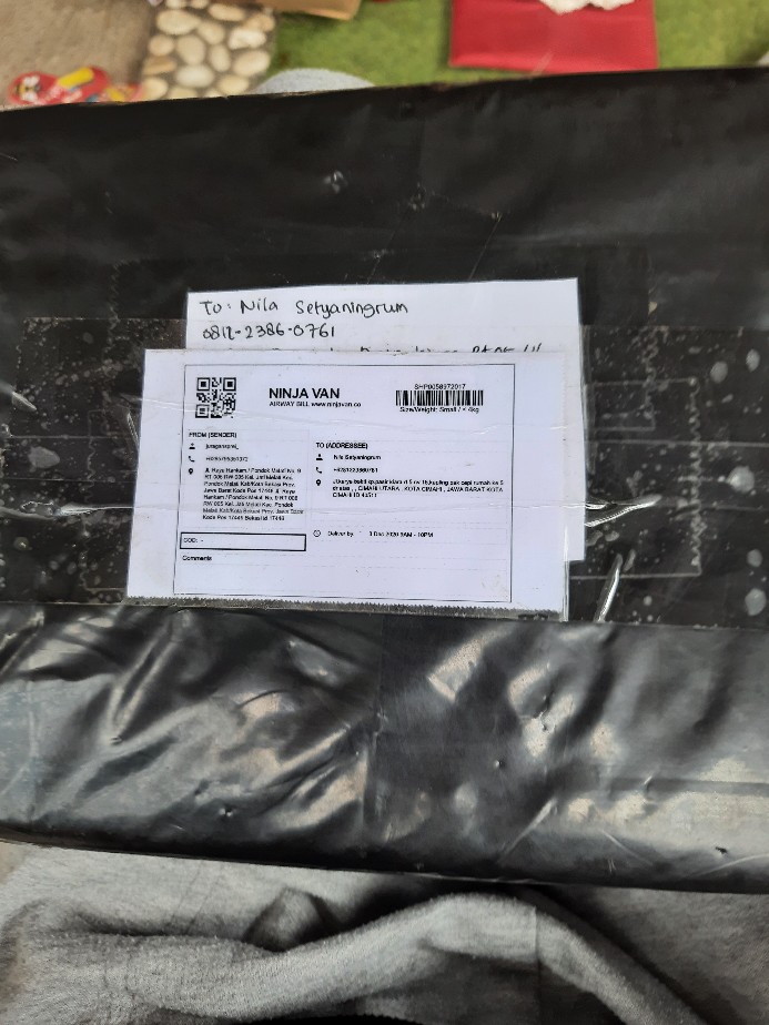 Sprei Extra Single Kintakun Dluxe Motif Kembang 100x200 / 90x200