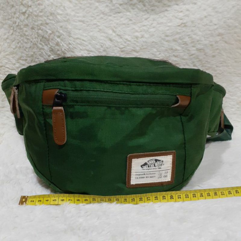 Tas Pinggang Second / Preloved / VANS OFF THE WALL Waist Bag / Tas Selempang / Bekas