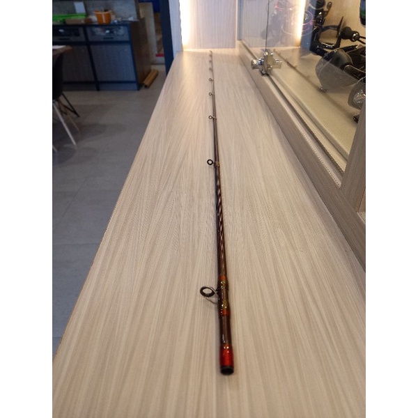 Relix Nusantara Top Cacing merah 662 BC