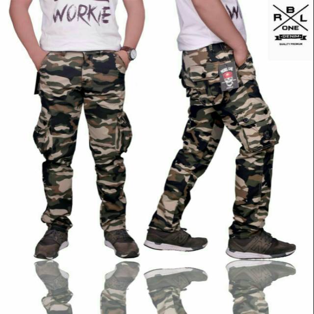 Celana kargo loreng cowok