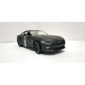 Diecast Welly Nex Skala 24 Black Matte Ford Mustang GT Matte Edition Bagus