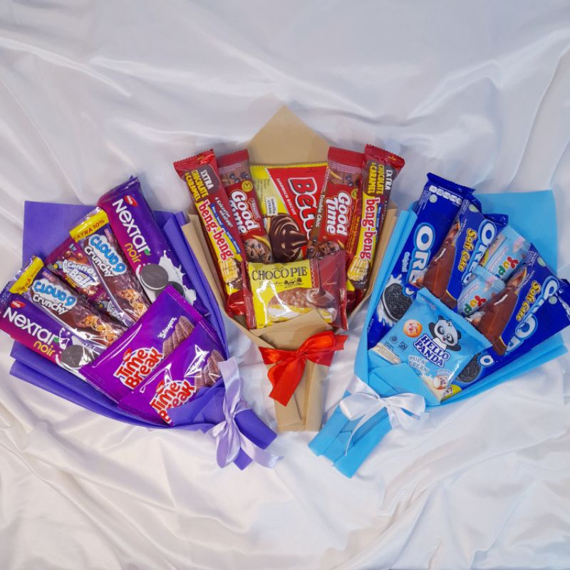 

Hampers sanck Ultah, Wisuda, atau perayaan lain