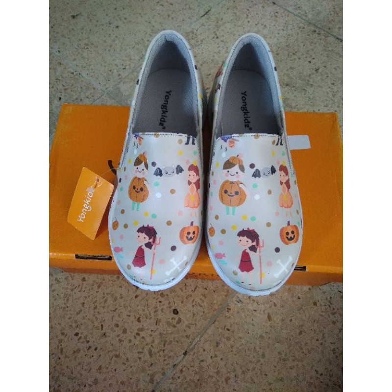 Sepatu Anak Perempuan Yongkidz