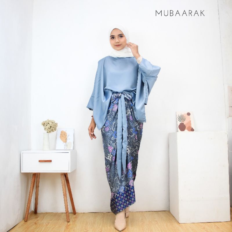 Kaftan Ikat Dress Kondangan Satin Mix Motif Pb 170cm Ld 110cm