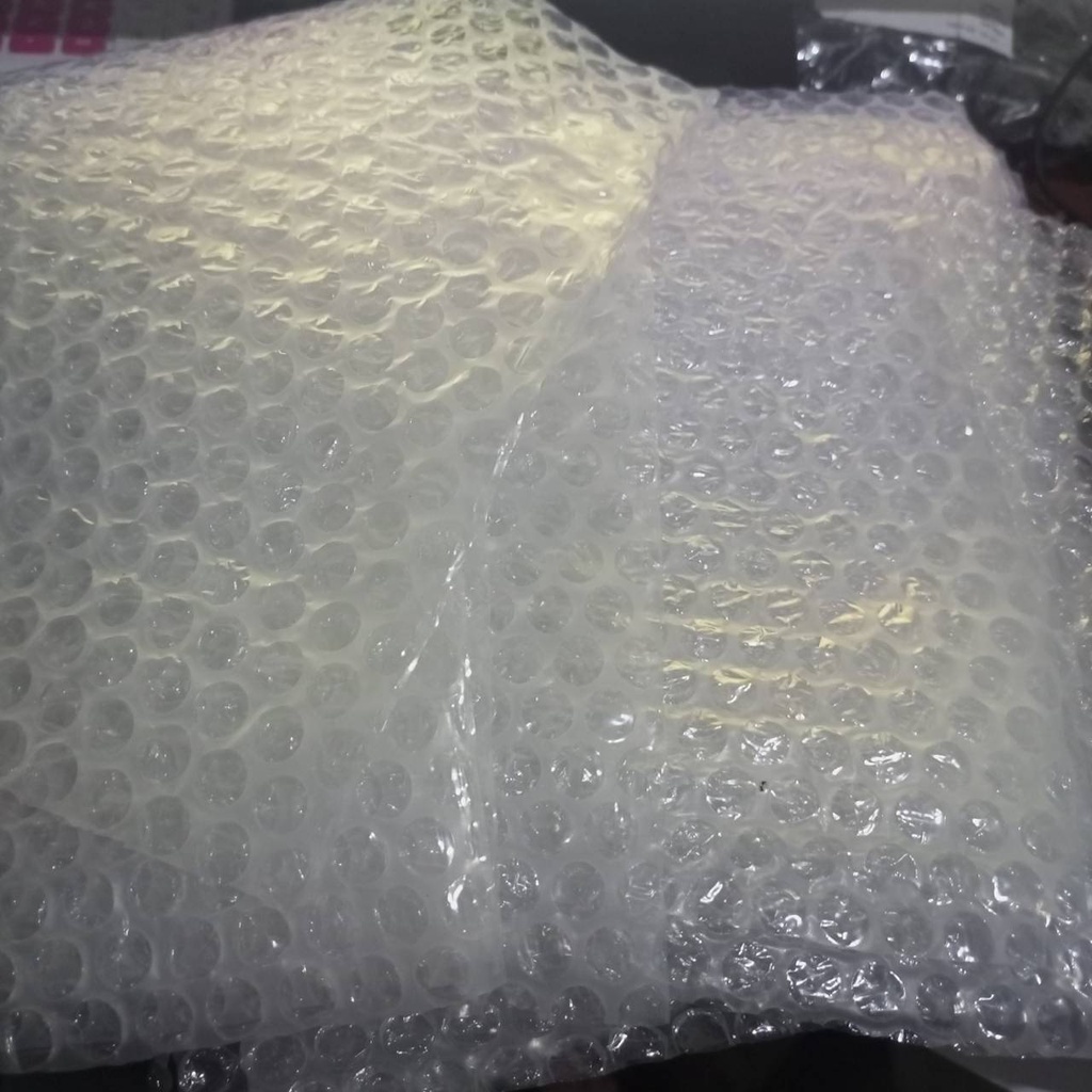 BUBBLE WARP untuk tambahan packing barang agar lebih aman