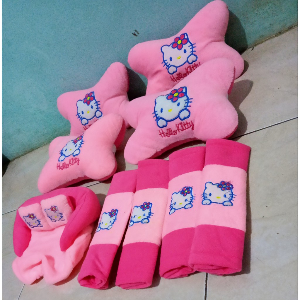 Bantal Mobil HELLO KITTY Pink Bantal Isi 4 Sandaran Leher Kepala Hello Kitty Pink