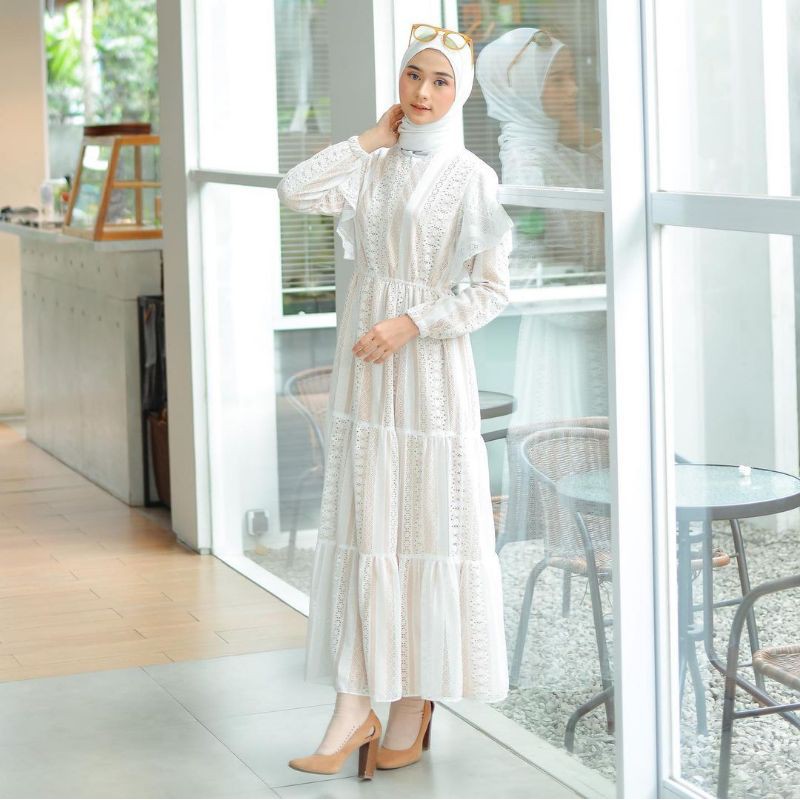 Zefara Dress by Syiraaswardrobe