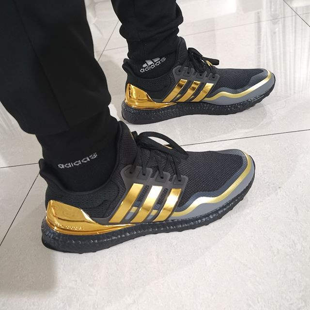 ultra boost metallic gold