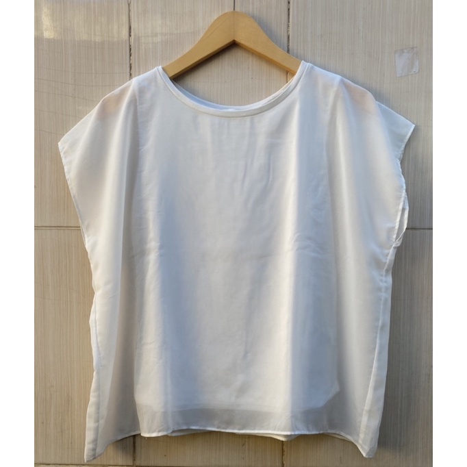 blouse preloved Gu by uniqlo