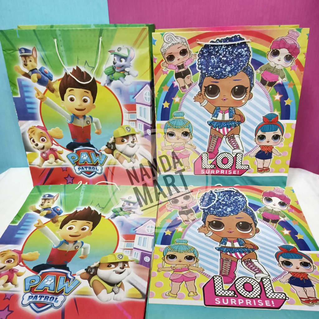 PAPER BAG ULTAH KARAKTER CEWEK COWOK (ISI 10 PCS)