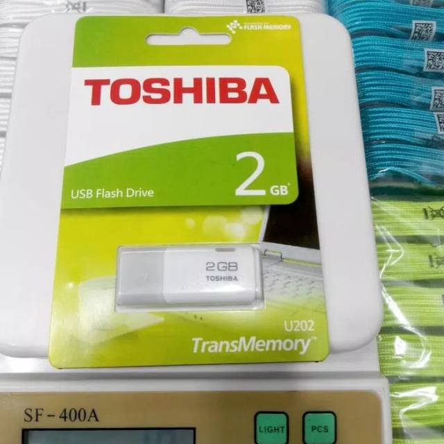 Flashdisk Toshiba 2 GB