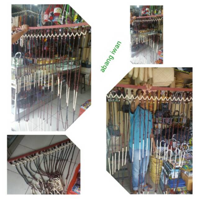 Tirai dari kayu hiasan tasbih khas kalimantan
