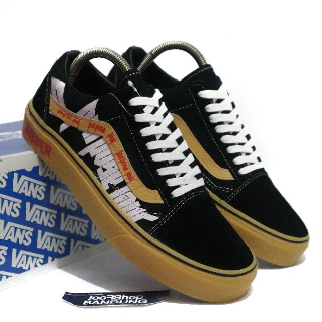 custom sepatu vans
