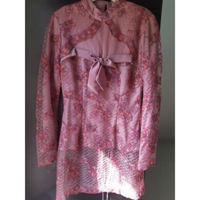 Brokat top muslim warna salem