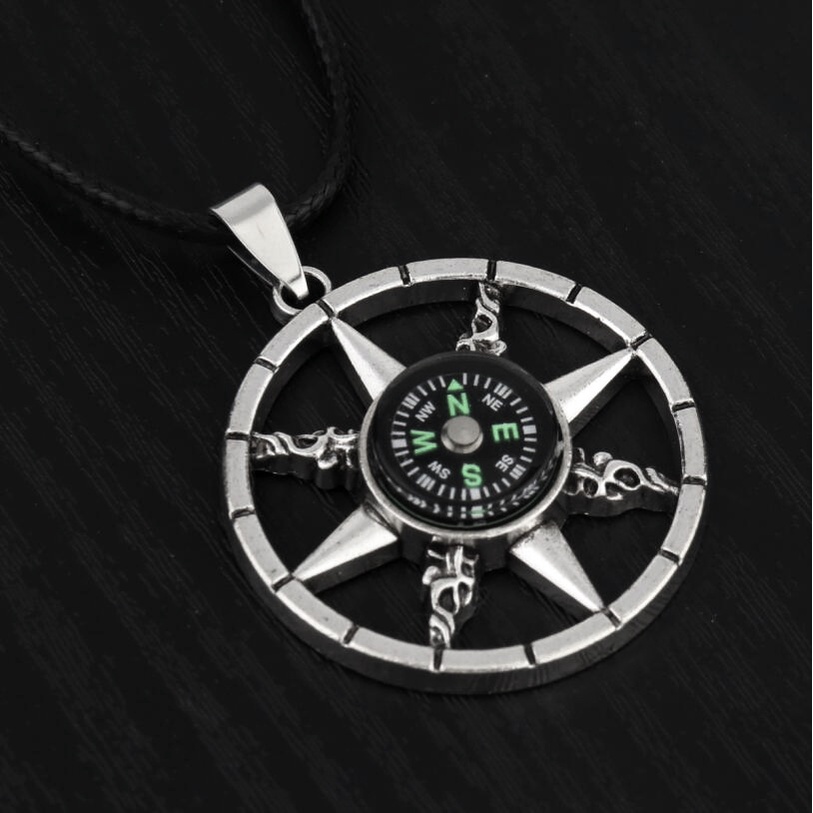 Baru Kompas Tali Kulit Baja titanium Kalung Cowok Dan Cewek Liontin Baja titanium Liontin Pasangan Kalung
