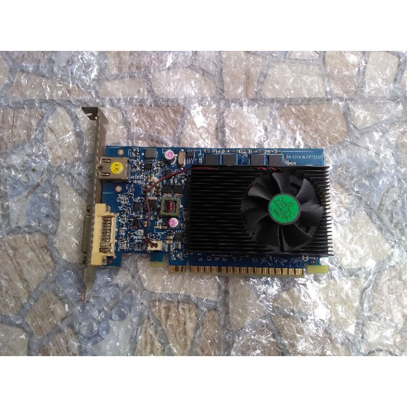 VGA Nvidia GT 210 1gb DDR2 128 bit