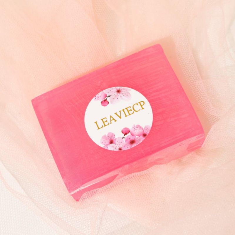 LEAVIECP WHITE AND GLOW FACE BODY SOAP 80 GR ~ SABUN PENCERAH WAJAH LEAVIECP