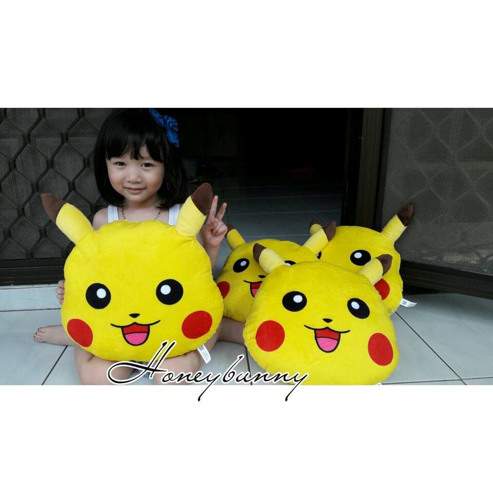 Promo Bantal boneka kepala Pokemon go pikachu by LARVA