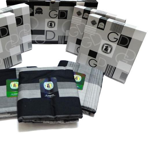 ◊ Sarung Gajah Duduk Black & White - Hitam Putih Kain Tenun Motif Dewasa Pria Laki Cap Sholat Solat