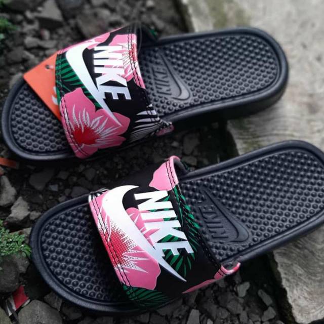 Sandal nike bennasi made Indonesia