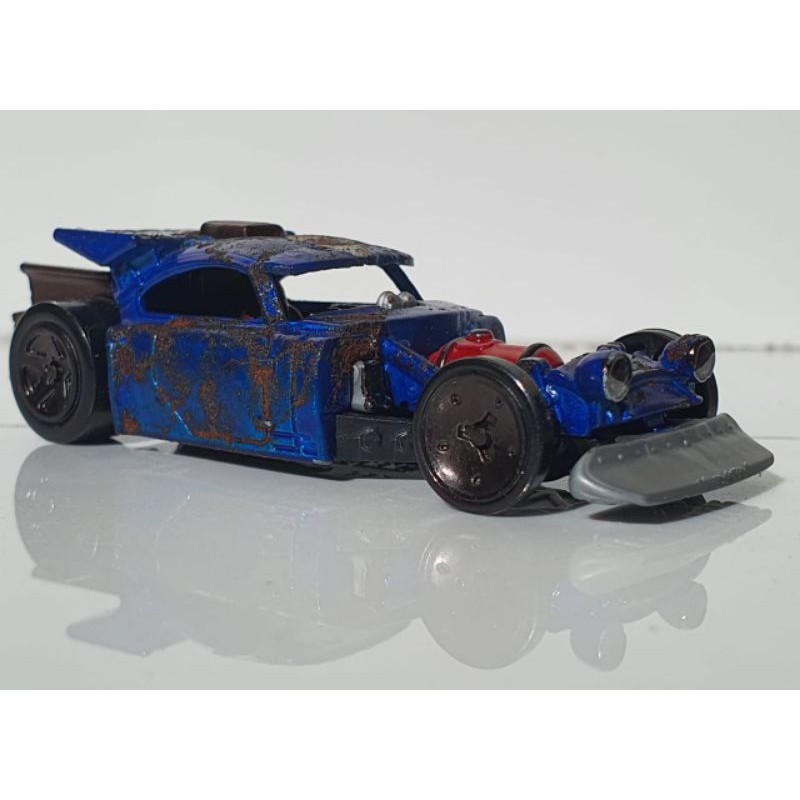 CUSTOM Diecast Hot Wheels ARISTO RAT (Details on Description)