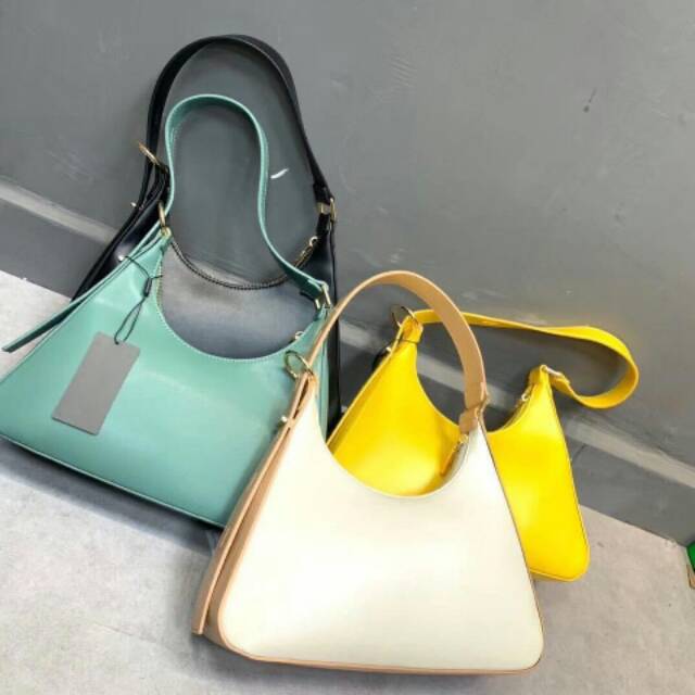 CHELLSARTAATORE : Pdro Hobo Tote Ori