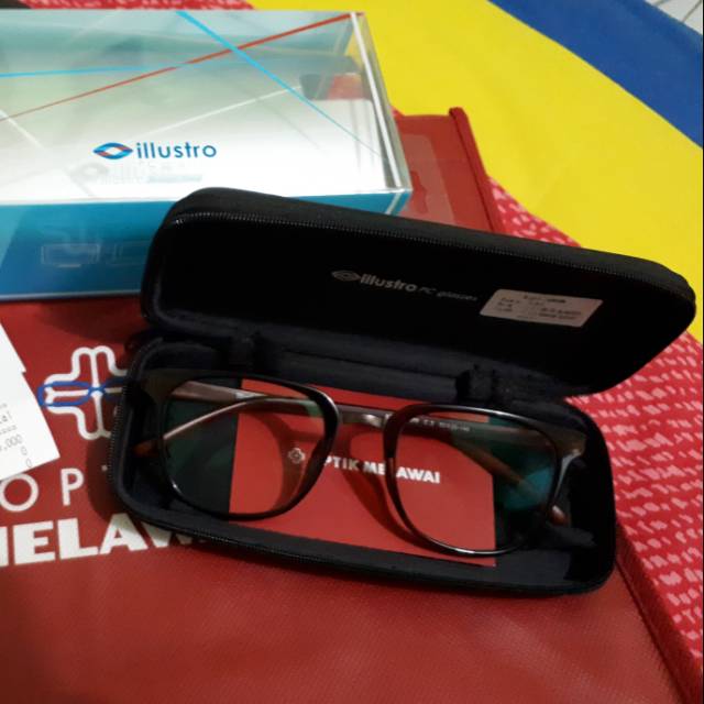 Kacamata Merk Illustro By Optik Melawai Shopee Indonesia