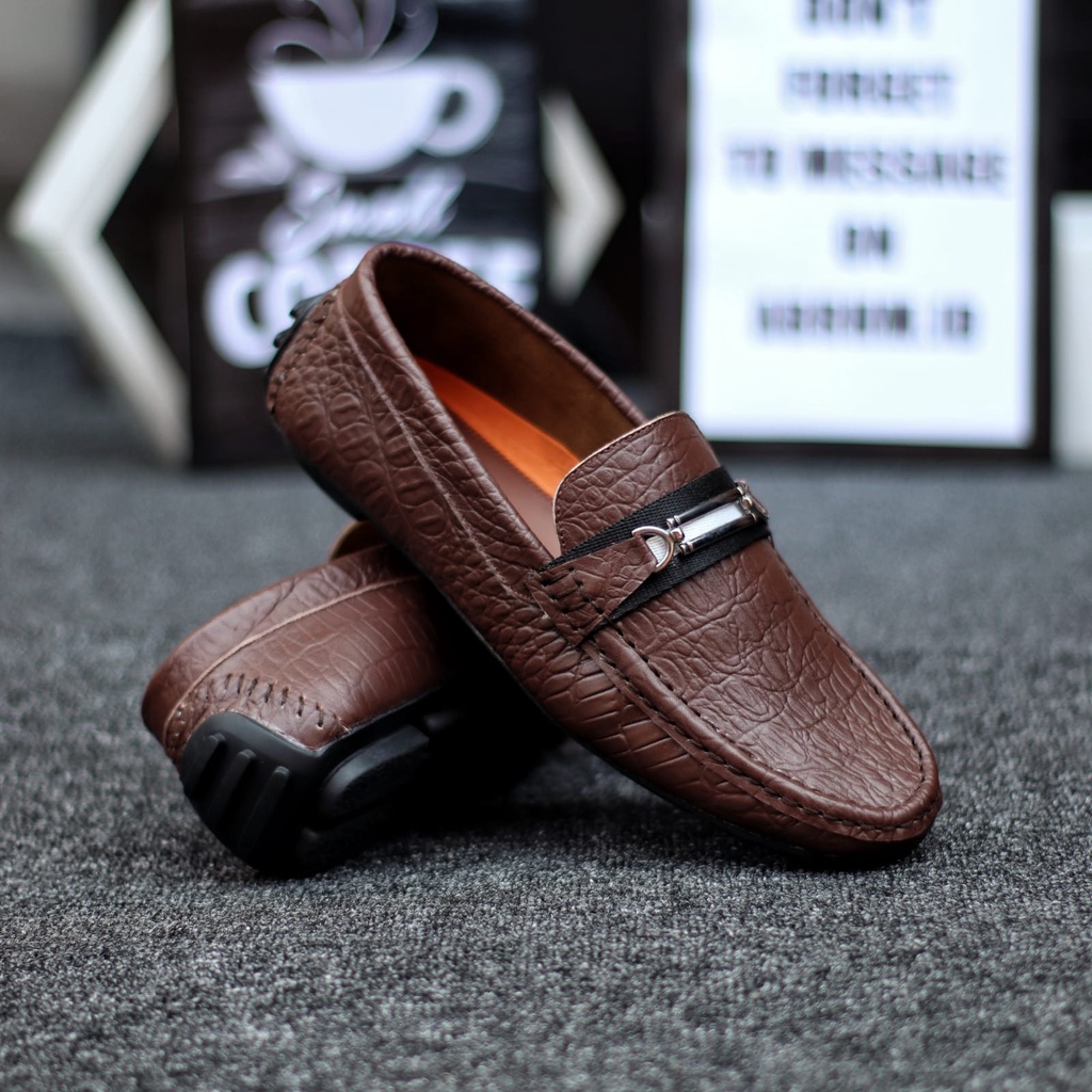 Sepatu Slip On Kulit Pantofel Kerja Pria - Abrha Mocas