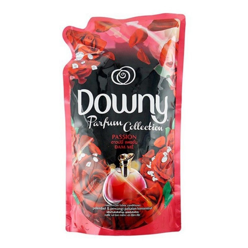 Downy Pelembut Pakaian passion Refil 720 ml