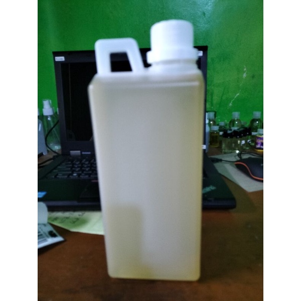 MINYAK DAUN SIRIH MURNI / PEPPER BETLE OIL PURE 1000 ML