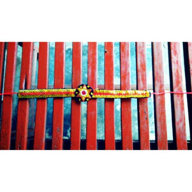 Mahkota ikat kepala kuda lumping