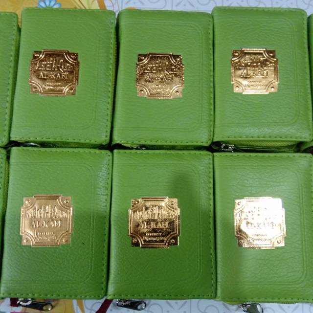 Mushaf Al-Qur'an Al Kahfi saku Diponegoro