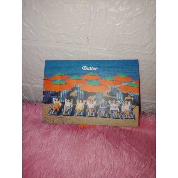 stande foto album butter bts peaches