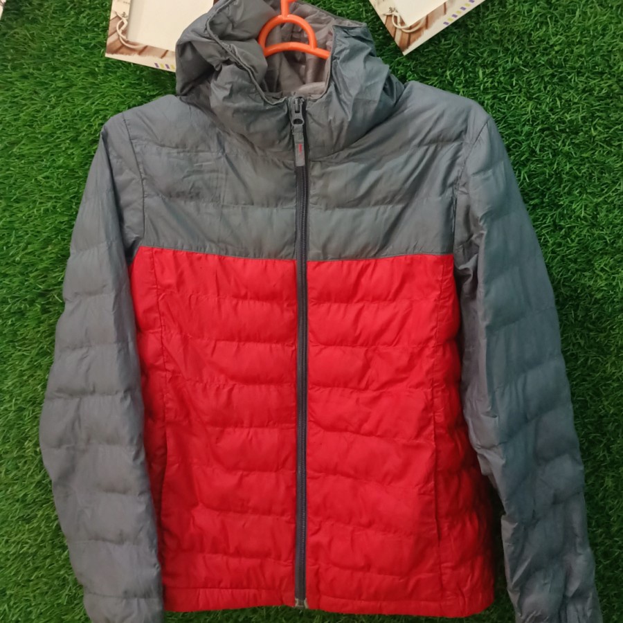 JAKET SECOND / BEKAS /JAKET ANAK BEKAS /JAKET ANAK SECOND UNIQLO