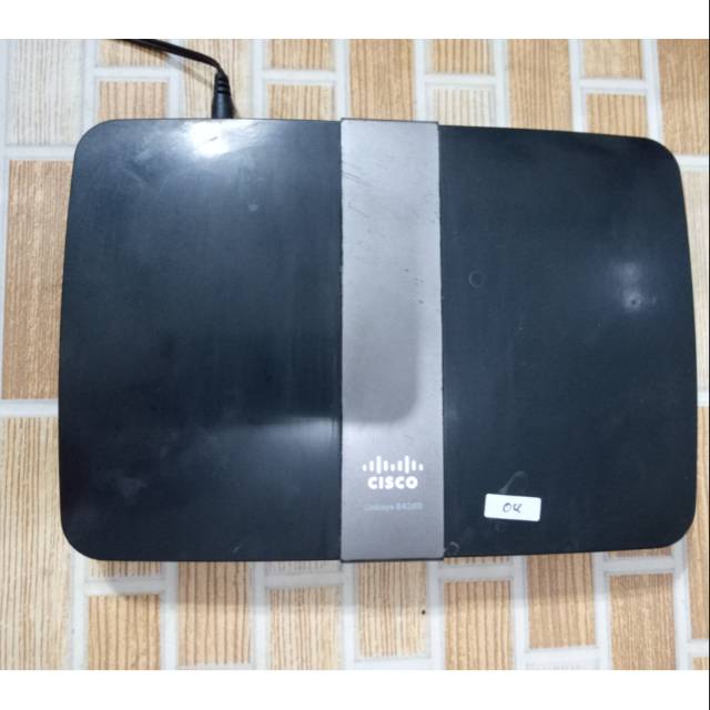 LINKSYS E4200 DUALBAND WIFI ROUTER