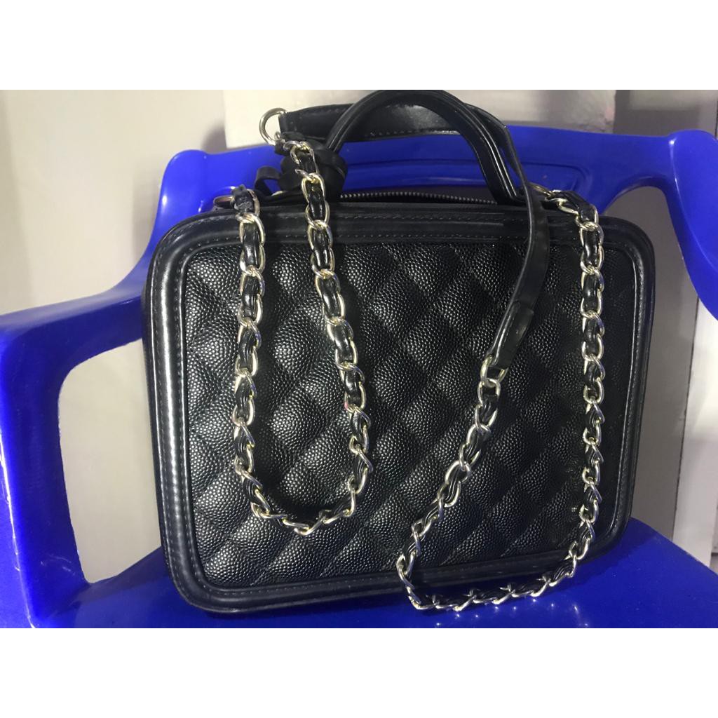 chanel bag 10218184 price